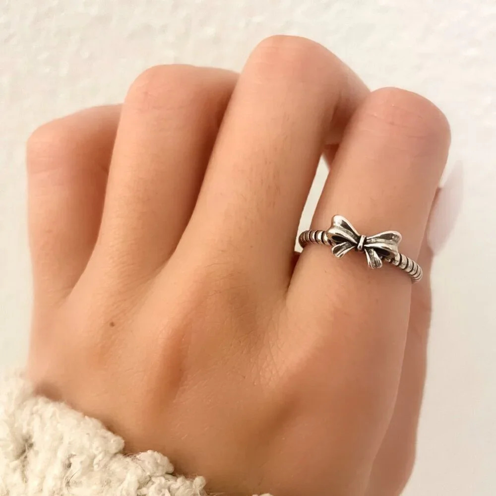 925 Sterling Silver Minimalist Tiny Bow Ring Dainty Ring Modern Boho Ring - Picture 2 of 8